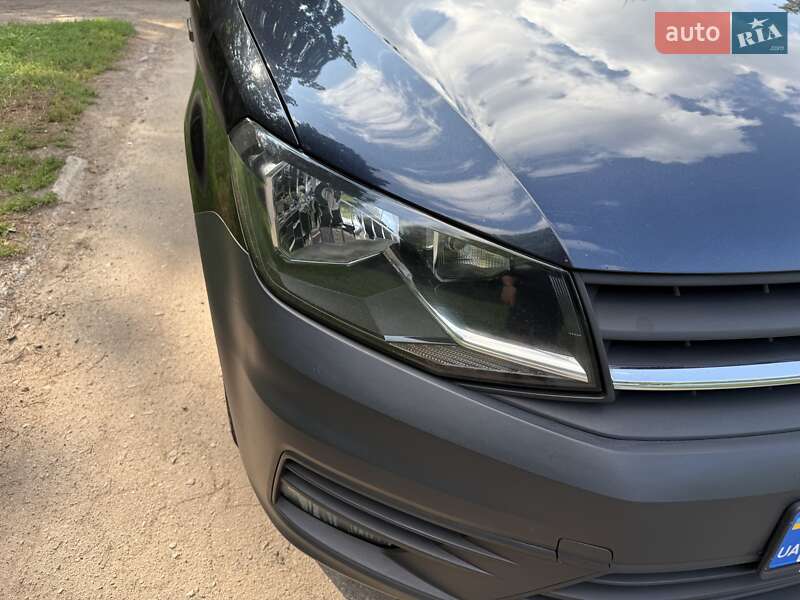Минивэн Volkswagen Caddy 2016 в Харькове
