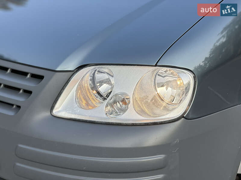 Минивэн Volkswagen Caddy 2009 в Виннице