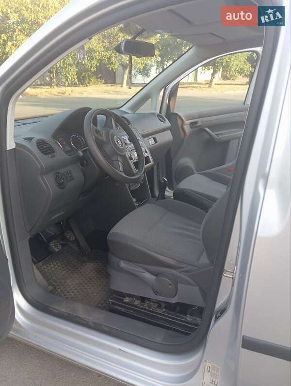 Мінівен Volkswagen Caddy 2013 в Херсоні