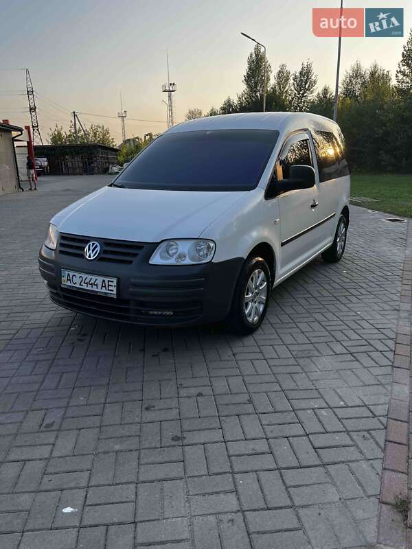 Мінівен Volkswagen Caddy 2006 в Нововолинську