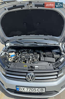 Минивэн Volkswagen Caddy 2017 в 
