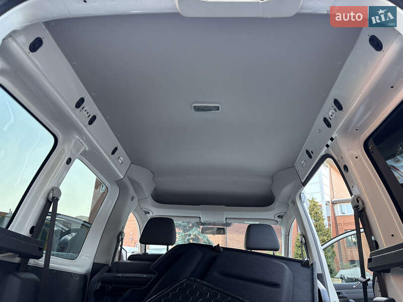 Минивэн Volkswagen Caddy 2015 в Днепре