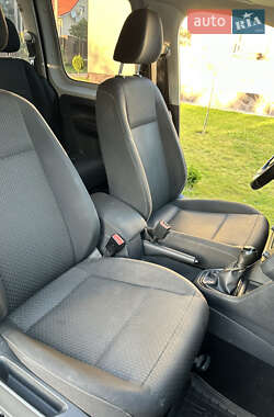 Минивэн Volkswagen Caddy 2016 в 