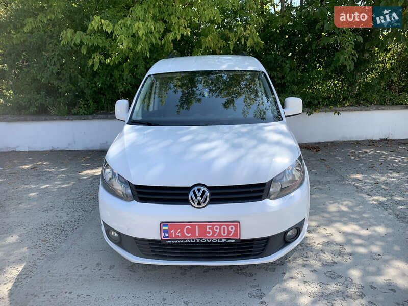 Минивэн Volkswagen Caddy 2014 в Сваляве