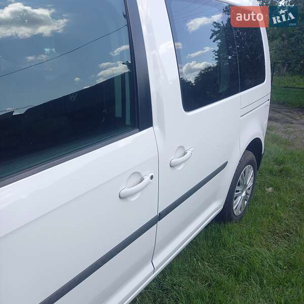 Мінівен Volkswagen Caddy 2015 в Камені-Каширському