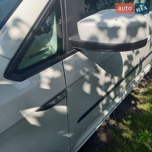 Мінівен Volkswagen Caddy 2015 в Камені-Каширському