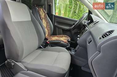 Минивэн Volkswagen Caddy 2011 в 