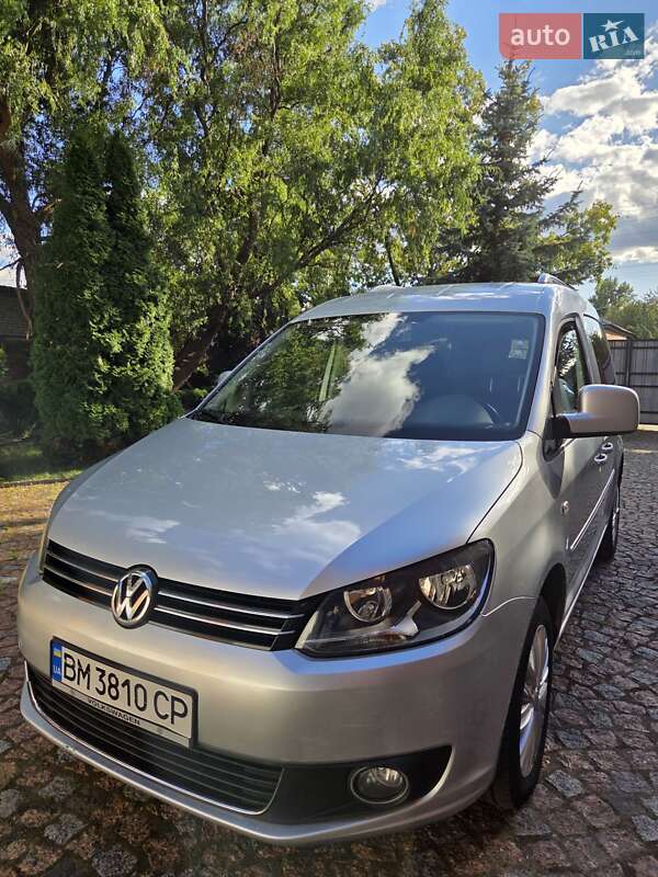 Минивэн Volkswagen Caddy 2015 в Ахтырке