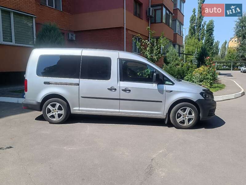 Минивэн Volkswagen Caddy 2015 в Кременчуге