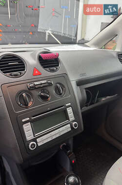 Грузовой фургон Volkswagen Caddy 2008 в 