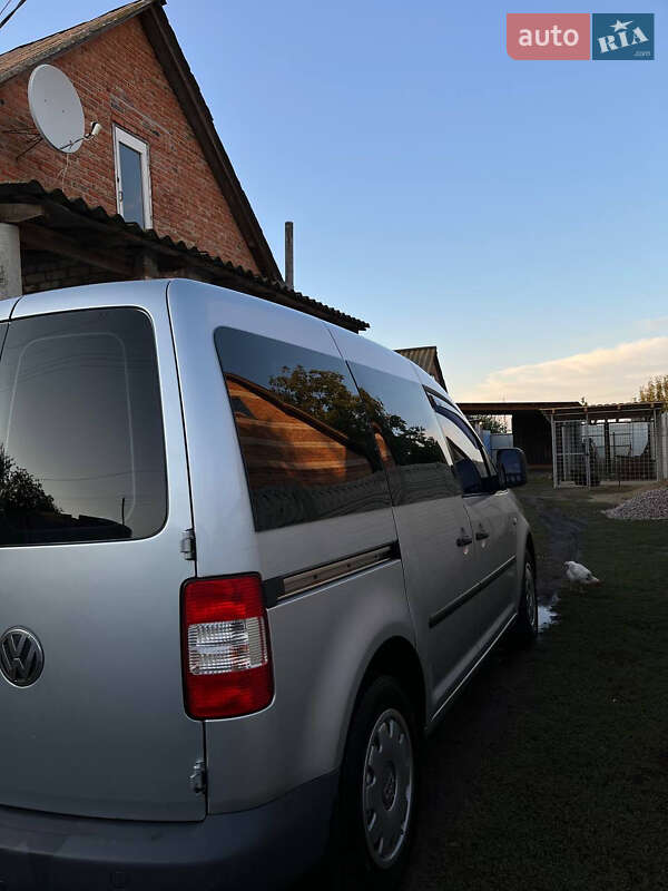 Минивэн Volkswagen Caddy 2005 в Богодухове