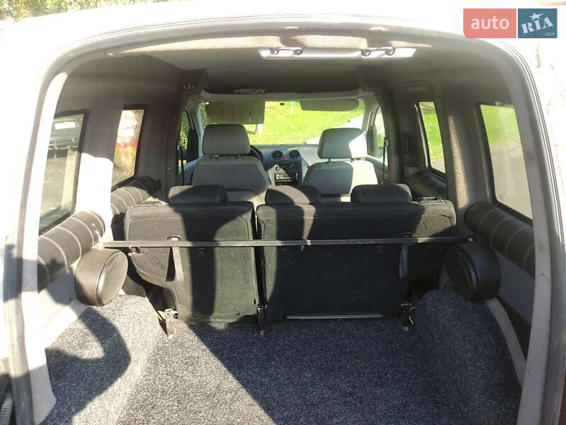 Минивэн Volkswagen Caddy 2009 в Ровно