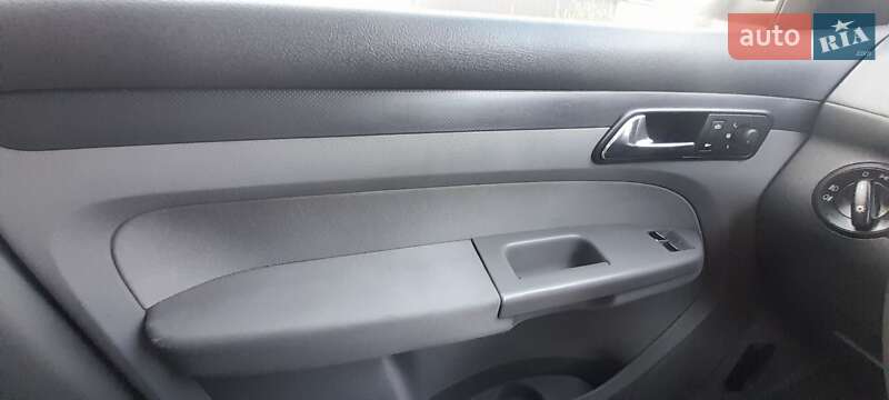 Мінівен Volkswagen Caddy 2006 в Вінниці