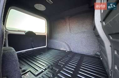 Грузовой фургон Volkswagen Caddy 2016 в 