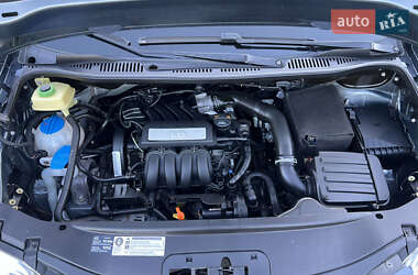 Мінівен Volkswagen Caddy 2009 в 