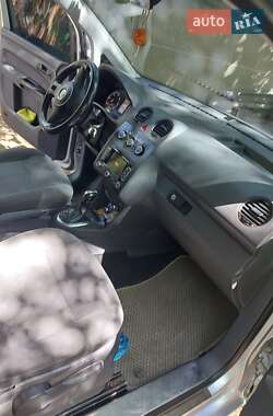 Минивэн Volkswagen Caddy 2011 в 
