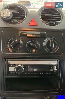 Минивэн Volkswagen Caddy 2005 в 