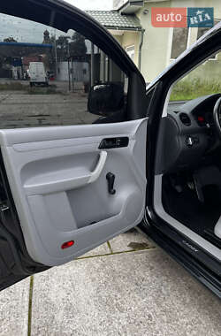 Грузовой фургон Volkswagen Caddy 2006 в 