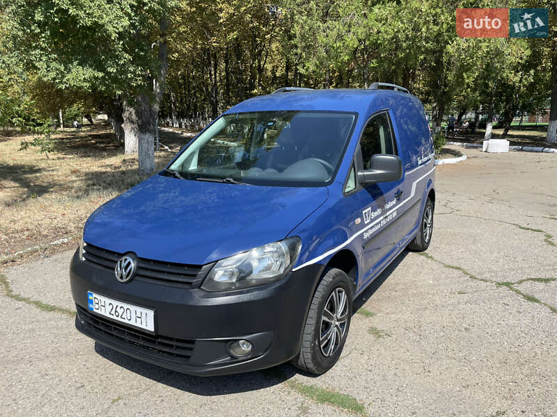 Грузопассажирский фургон Volkswagen Caddy 2012 в 