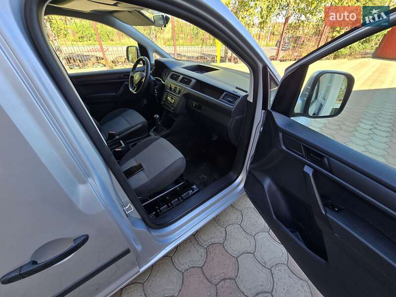 Грузовой фургон Volkswagen Caddy 2016 в Одессе