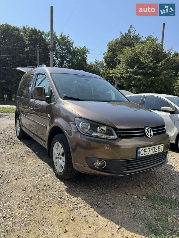 Volkswagen Caddy 2011
