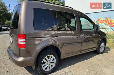 Минивэн Volkswagen Caddy 2011 в 