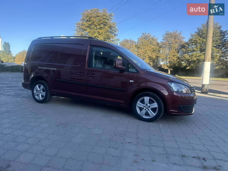 Грузовой фургон Volkswagen Caddy 2011 в Житомире