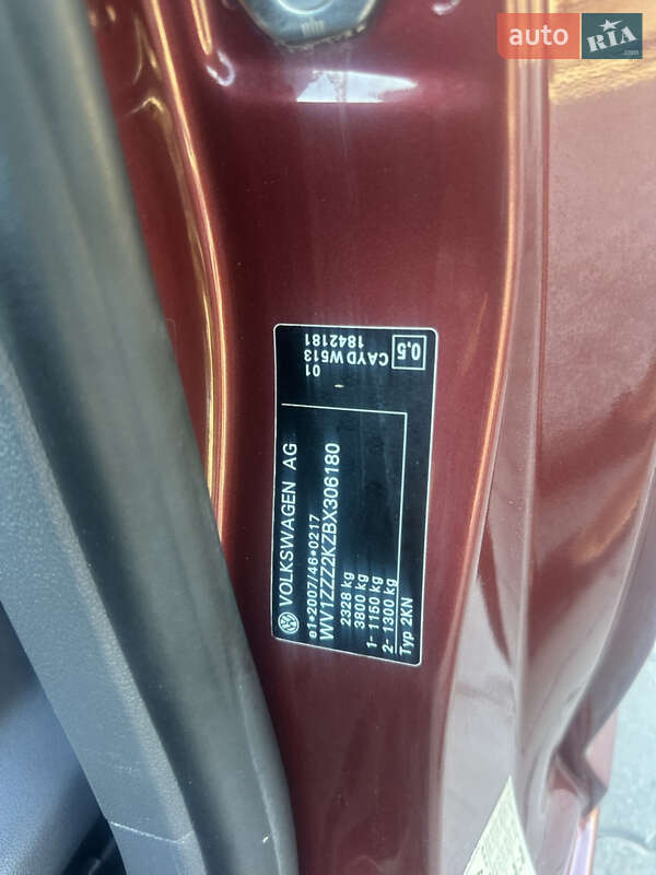 Грузовой фургон Volkswagen Caddy 2011 в Житомире