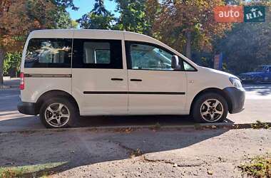 Volkswagen Caddy 2011