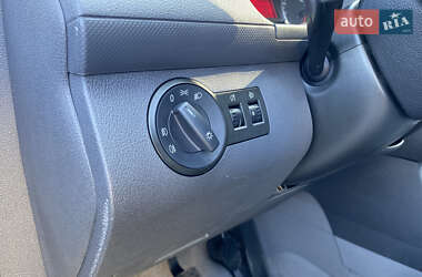 Мінівен Volkswagen Caddy 2005 в 