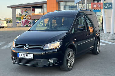 Мінівен Volkswagen Caddy 2015 в Києві