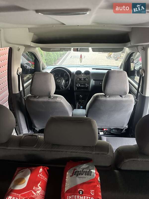 Минивэн Volkswagen Caddy 2013 в Виноградове
