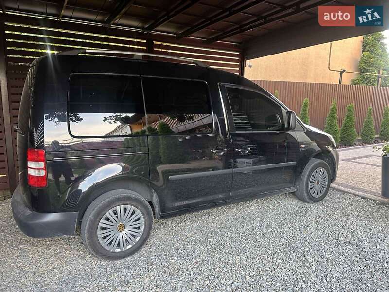 Минивэн Volkswagen Caddy 2013 в Виноградове