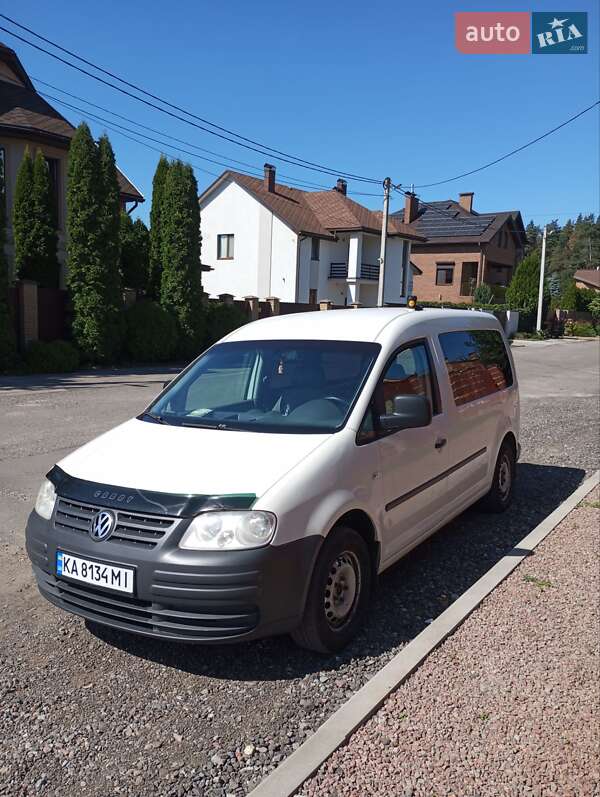 Минивэн Volkswagen Caddy 2009 в 