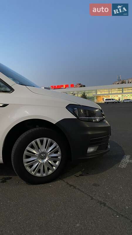Мінівен Volkswagen Caddy 2015 в Миколаєві