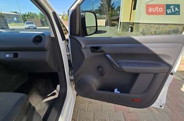 Минивэн Volkswagen Caddy 2011 в 