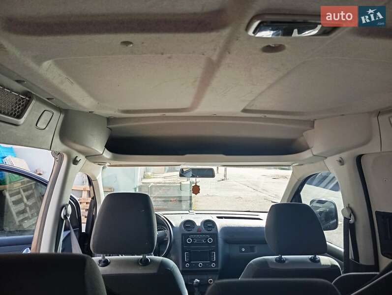 Минивэн Volkswagen Caddy 2011 в Чернигове