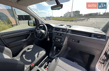 Грузовой фургон Volkswagen Caddy 2017 в 