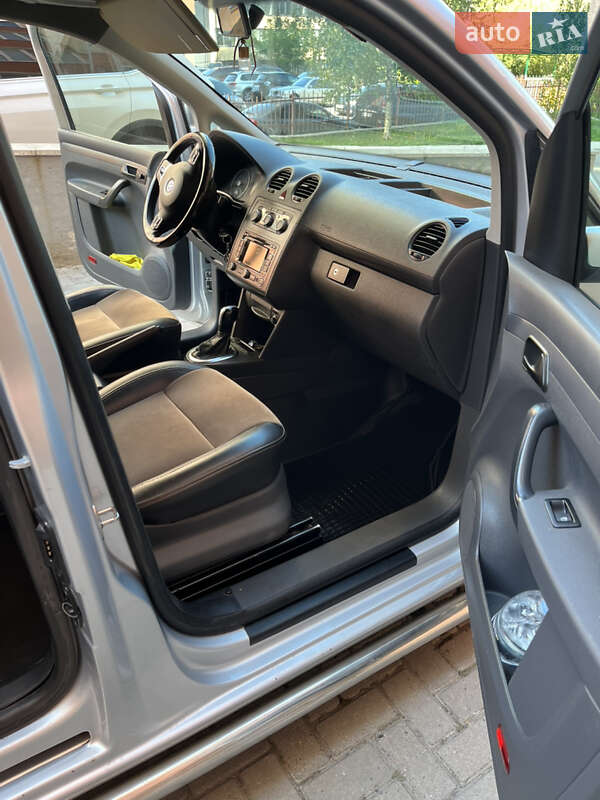 Мінівен Volkswagen Caddy 2011 в Хмельницькому