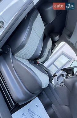 Грузовой фургон Volkswagen Caddy 2013 в 