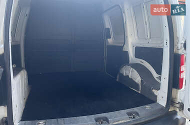Грузовой фургон Volkswagen Caddy 2011 в 