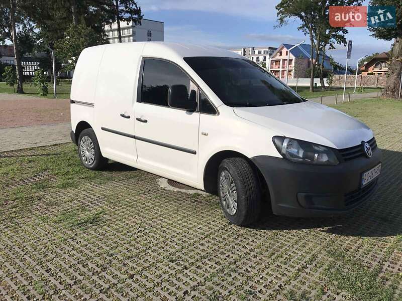 Грузовой фургон Volkswagen Caddy 2013 в Виноградове