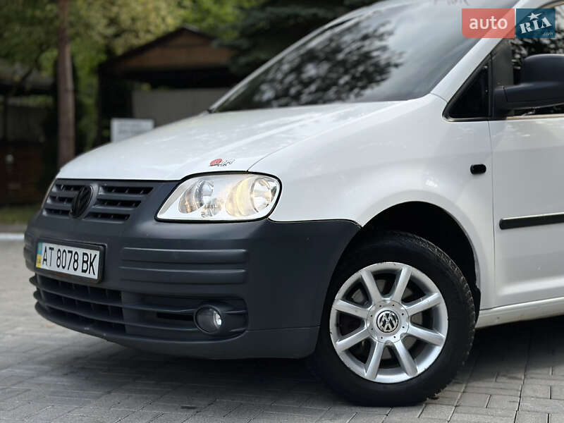 Минивэн Volkswagen Caddy 2008 в Дрогобыче