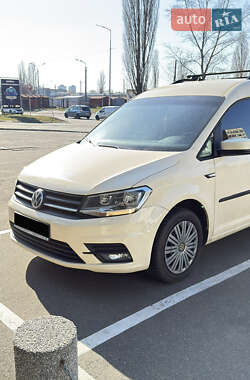 Минивэн Volkswagen Caddy 2018 в Киеве