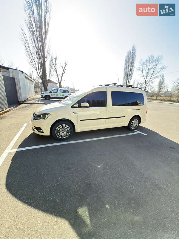 Минивэн Volkswagen Caddy 2018 в Киеве