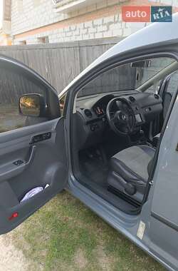 Минивэн Volkswagen Caddy 2012 в Сумах