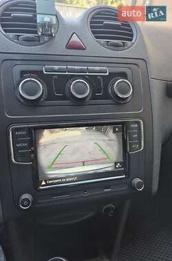 Минивэн Volkswagen Caddy 2013 в 