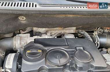 Минивэн Volkswagen Caddy 2009 в 
