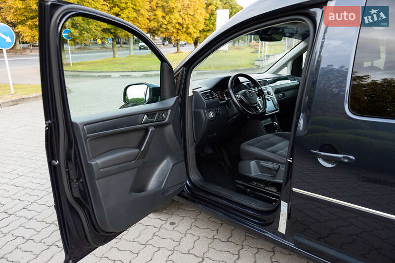 Минивэн Volkswagen Caddy 2016 в Луцке