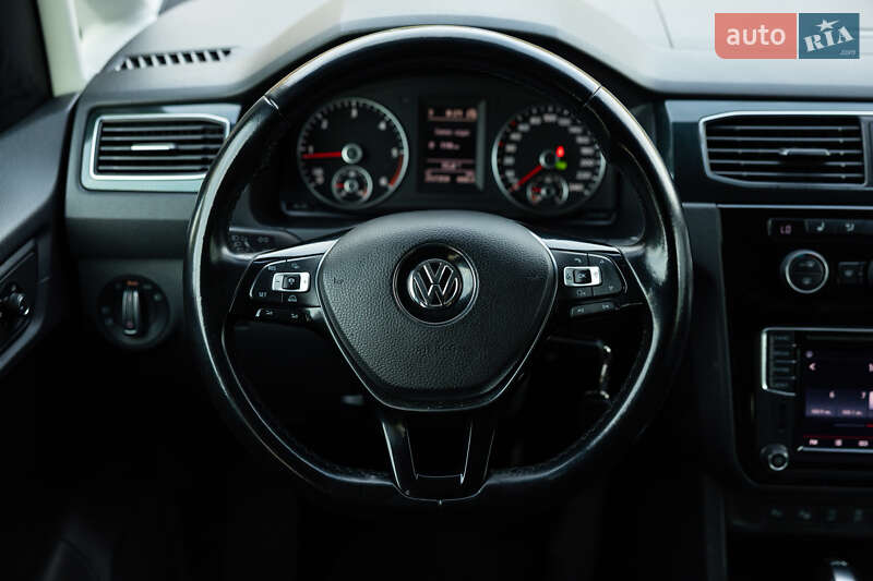 Минивэн Volkswagen Caddy 2016 в Луцке